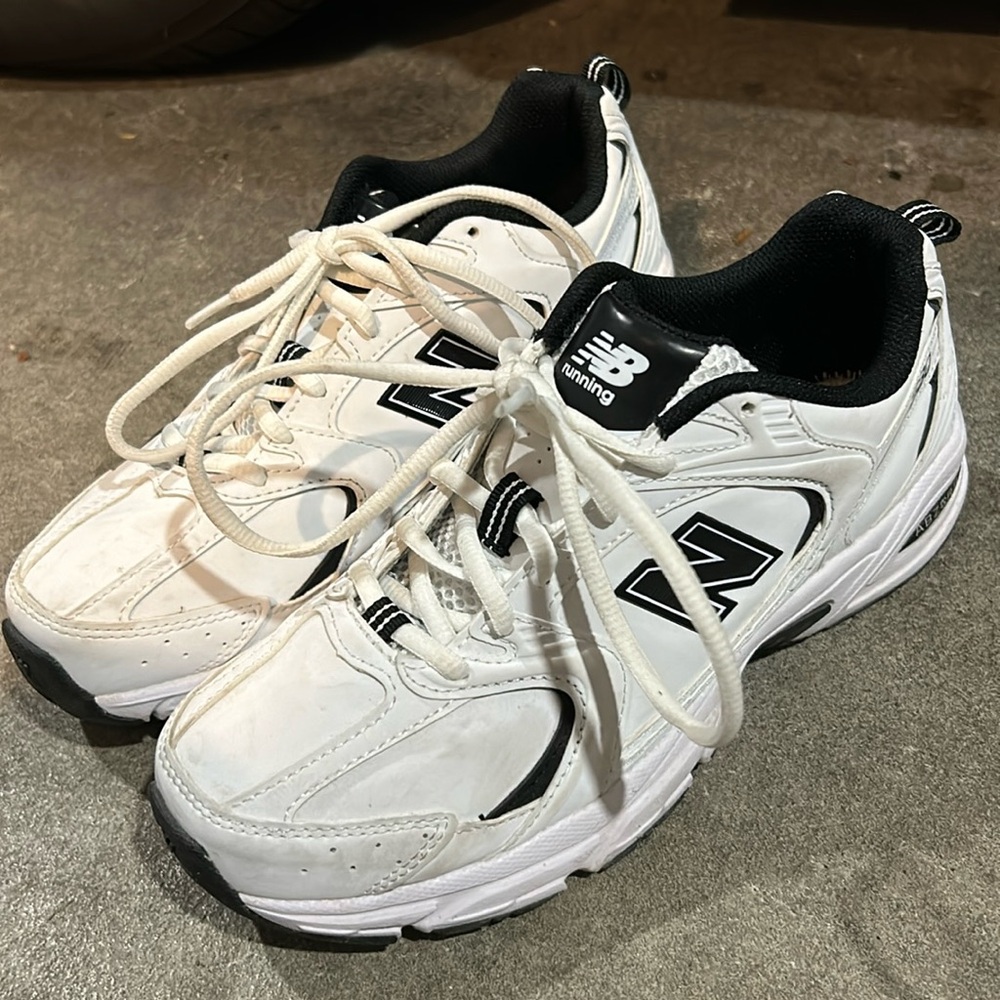 New Balance 530 all leather with mesh tongue